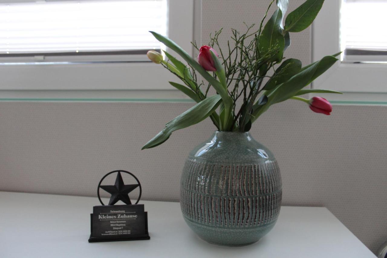 Kleines Zuhause Apartment มัคเดอบวร์ก ภายนอก รูปภาพ