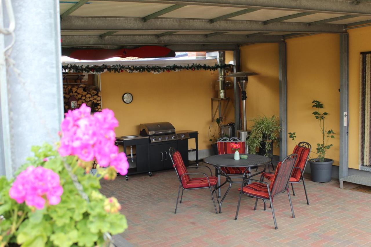 Kleines Zuhause Apartment มัคเดอบวร์ก ภายนอก รูปภาพ