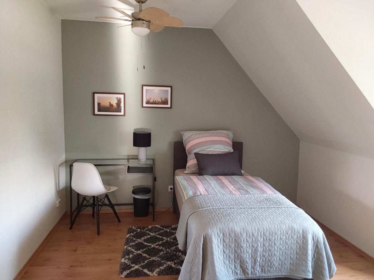 Kleines Zuhause Apartment มัคเดอบวร์ก ภายนอก รูปภาพ