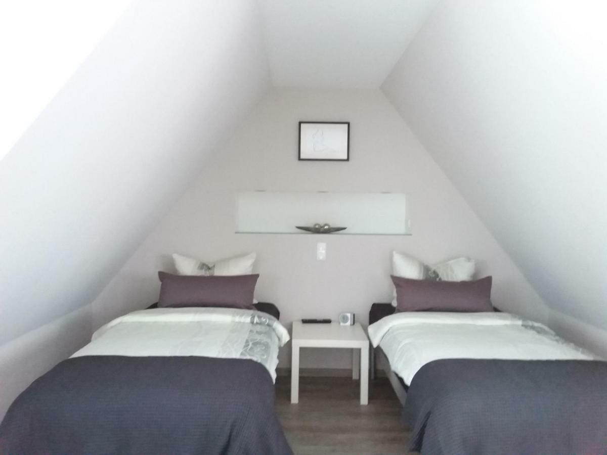 Kleines Zuhause Apartment มัคเดอบวร์ก ภายนอก รูปภาพ